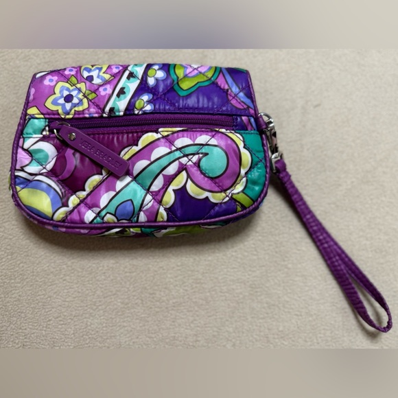 EUC Vera Bradley Puffy Quilted purple paisley wristlet FINAL SALE PRICE BUNDLE! - Picture 2 of 8